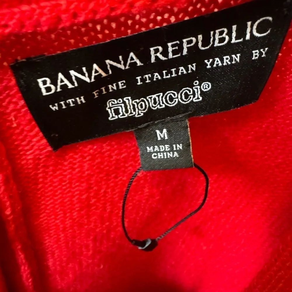 Banana Republic Red V-Neck Back Button Sweater